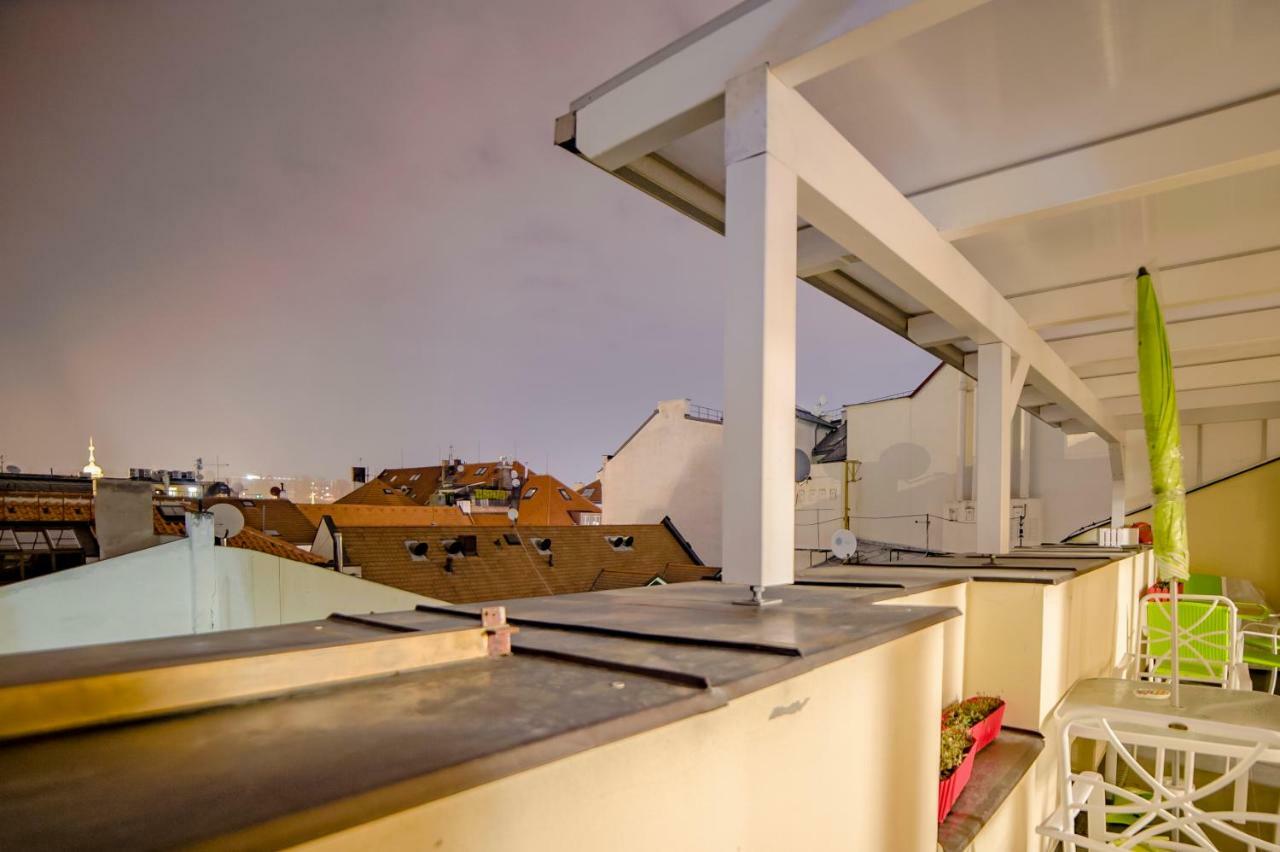 Unique Luxury Loft With Terrace In Old Town Apartment Prague Luaran gambar